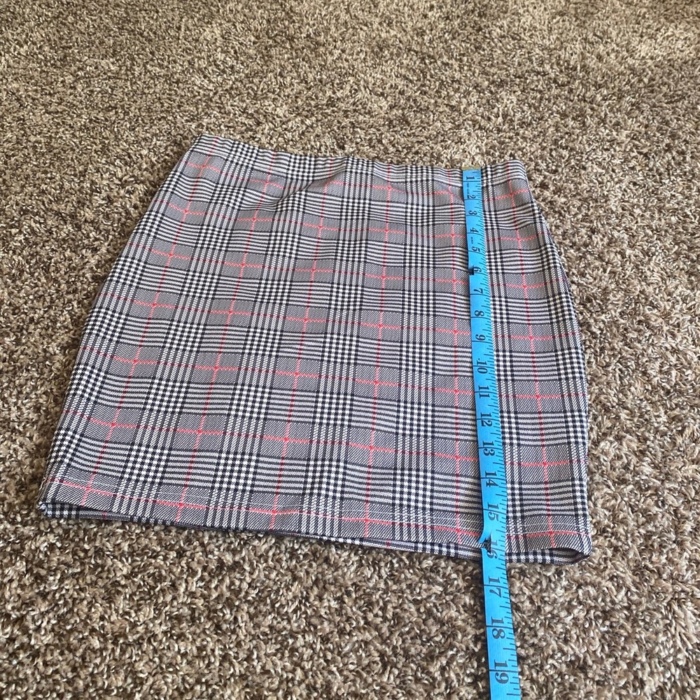 SHEIN Cute Plaid Mini Pencil Skirt